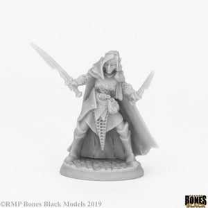 44070 BONES DARK ELF FEMALE WARRIOR MINI