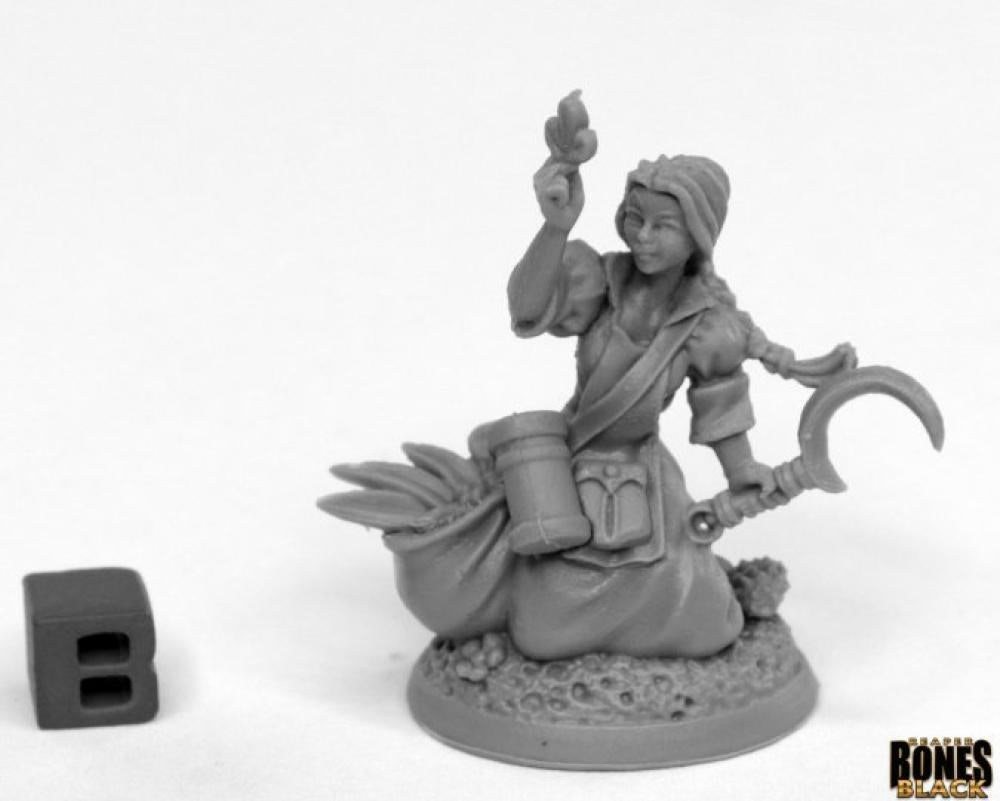 44017 ELF DRUID HERBALIST JULIANA REAPER MINI